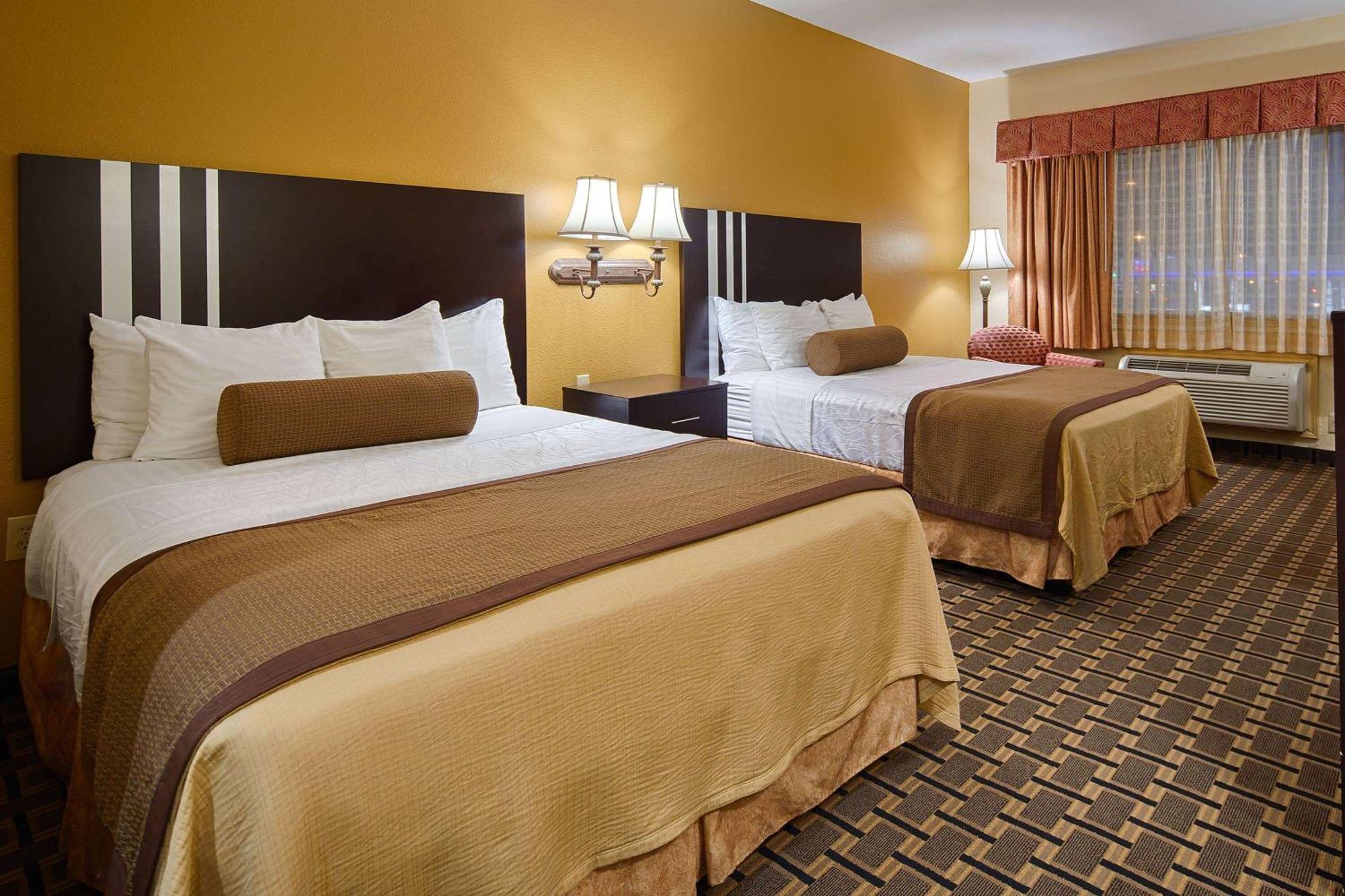 Days Inn & Suites By Wyndham Sam Houston Tollway Jersey Village Экстерьер фото
